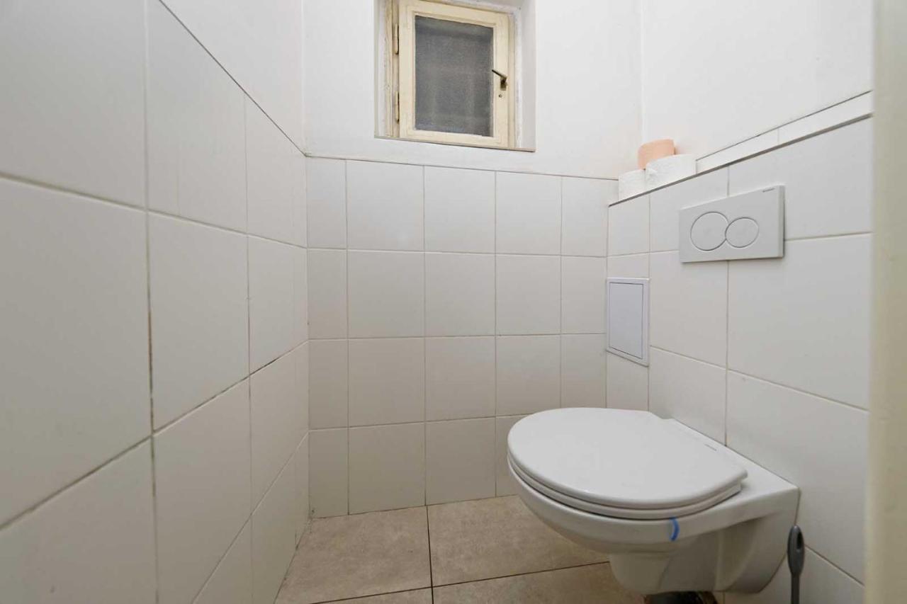 Apartments Vorsilska Prague Luaran gambar