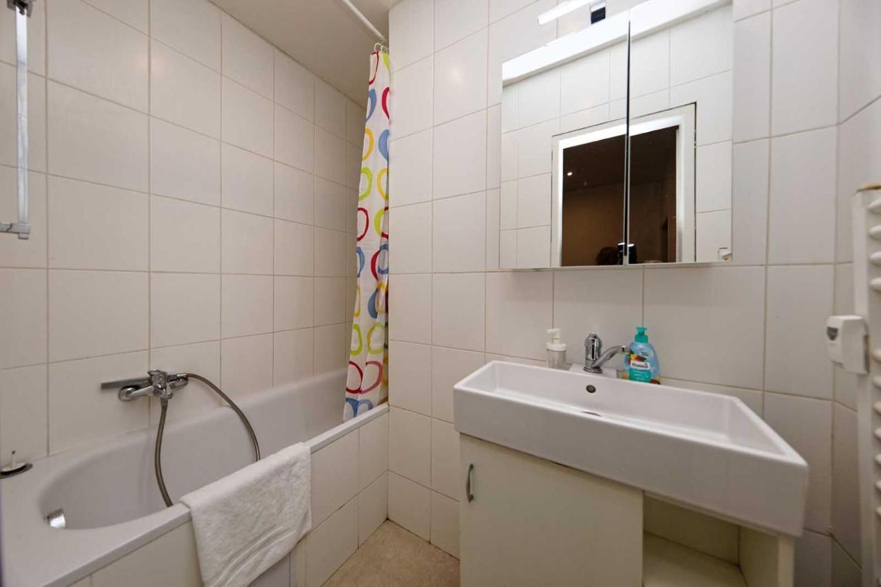 Apartments Vorsilska Prague Luaran gambar